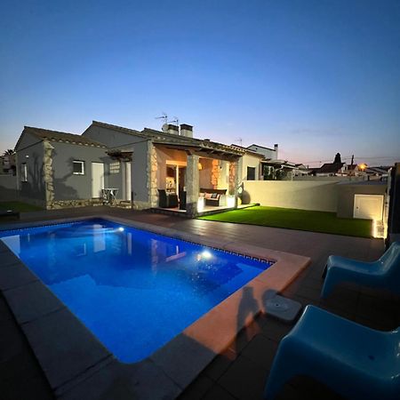 Casa En L Escala Con Piscina Y Wifi Free Villa L' Escala Exteriör bild