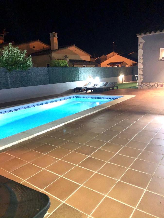 Casa En L Escala Con Piscina Y Wifi Free Villa L' Escala Exteriör bild