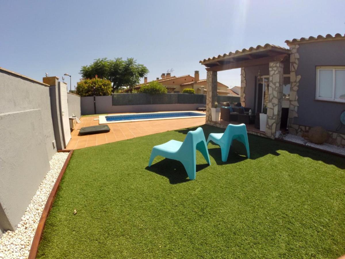 Casa En L Escala Con Piscina Y Wifi Free Villa L' Escala Exteriör bild