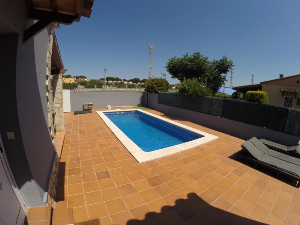 Casa En L Escala Con Piscina Y Wifi Free Villa L' Escala Exteriör bild