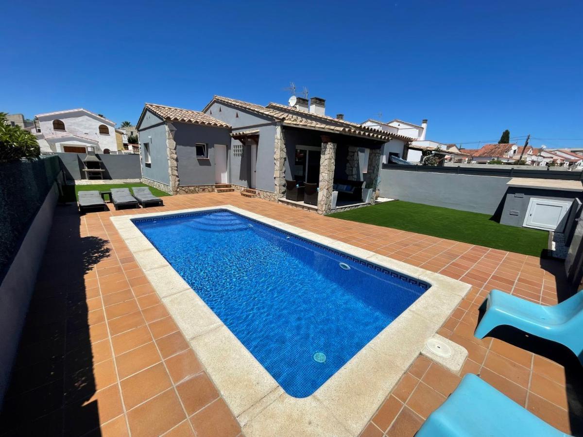 Casa En L Escala Con Piscina Y Wifi Free Villa L' Escala Exteriör bild