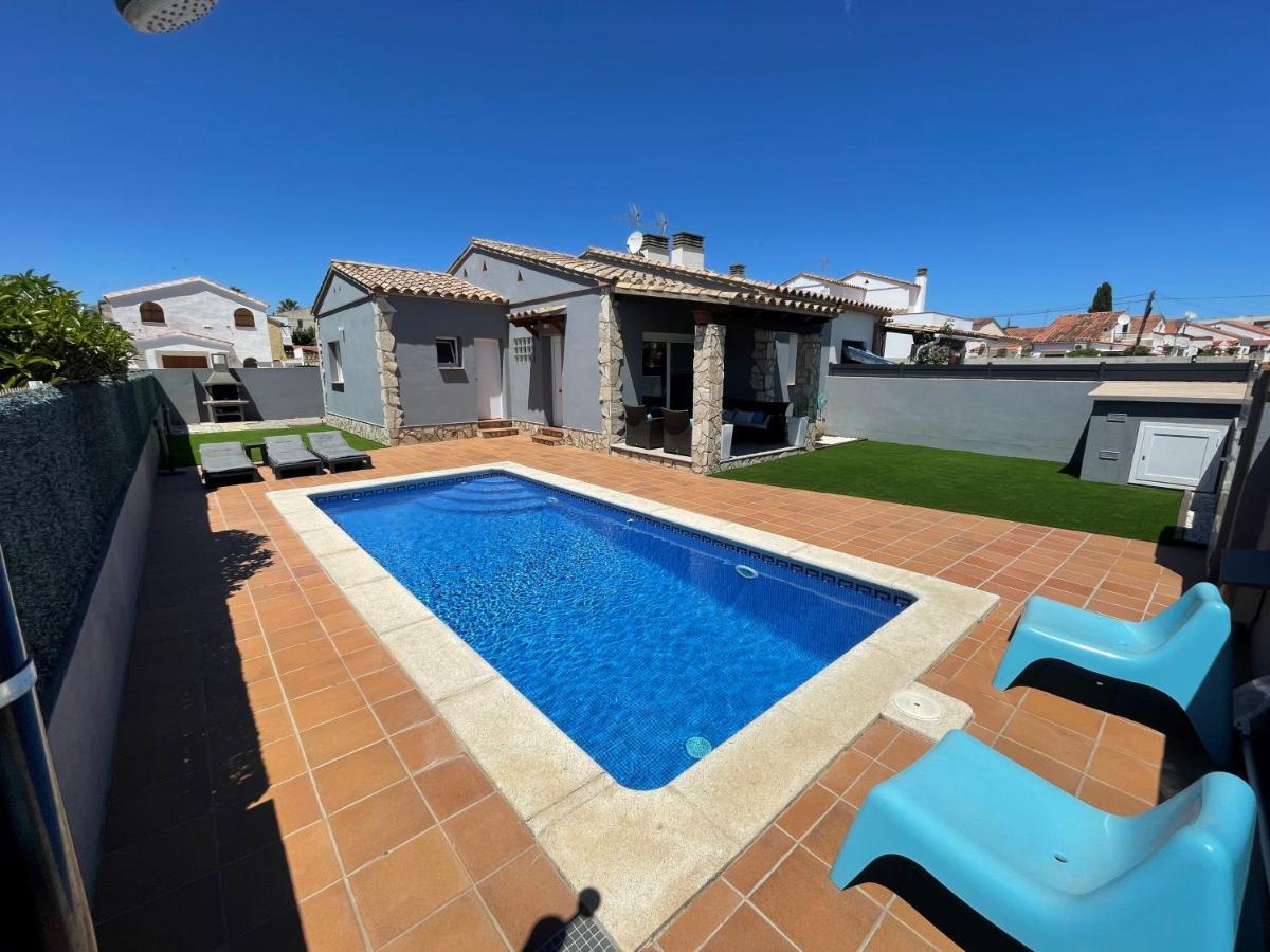 Casa En L Escala Con Piscina Y Wifi Free Villa L' Escala Exteriör bild
